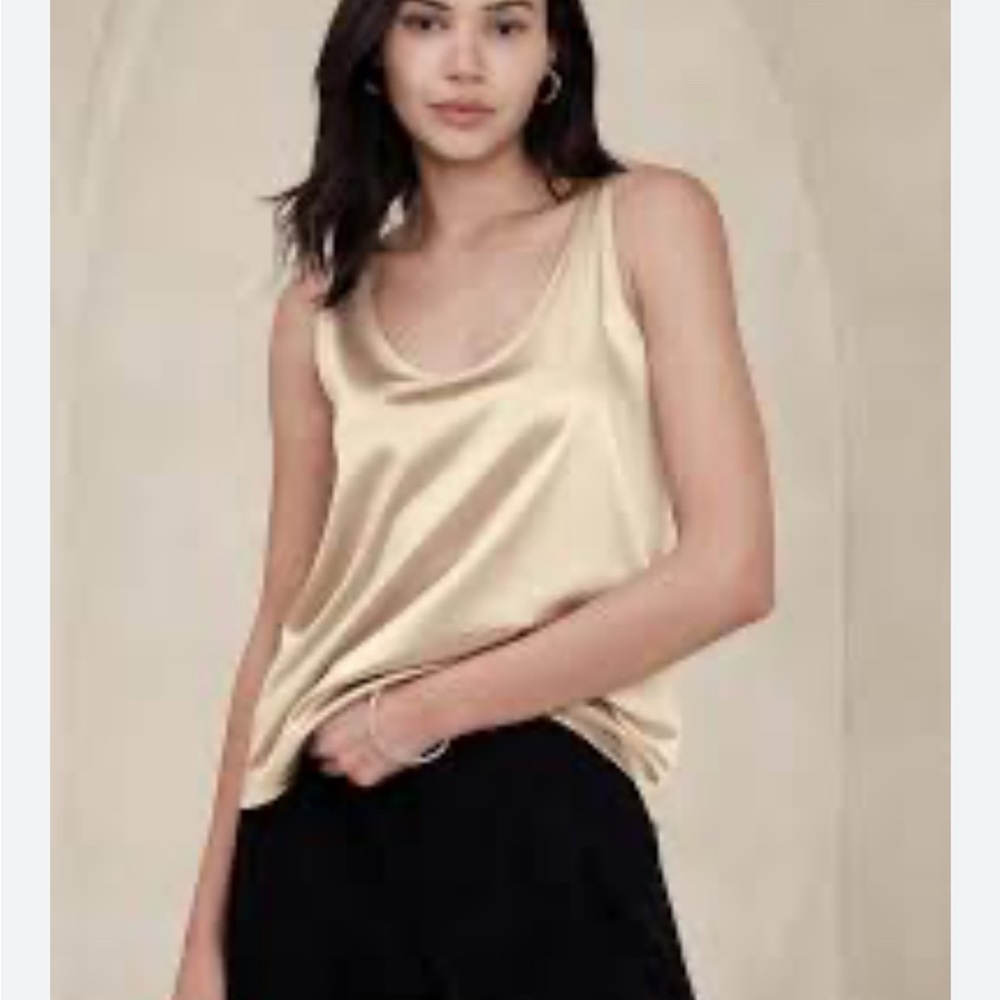 Brand New! Banana Republic Sublime Gold Satin Tank
